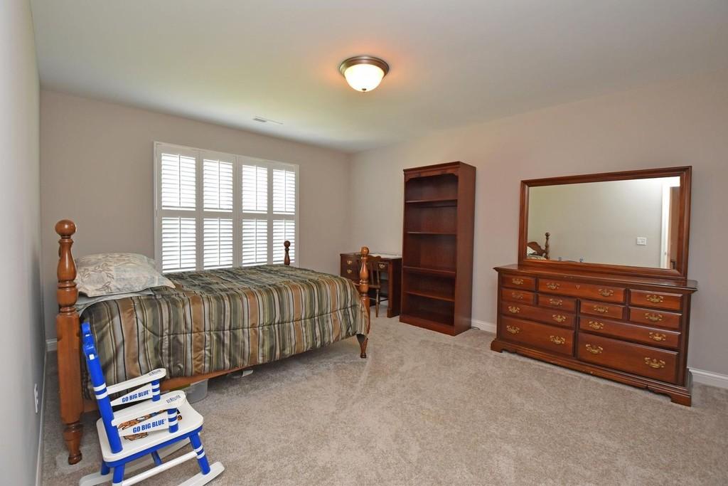 Listing photo 30