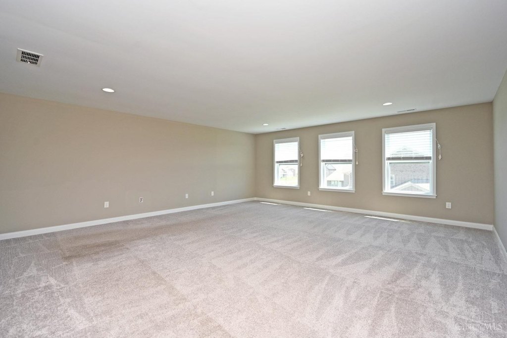 Listing photo 26